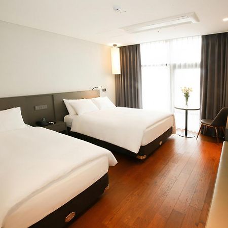 Iksan Westernlife Hotel חדר תמונה