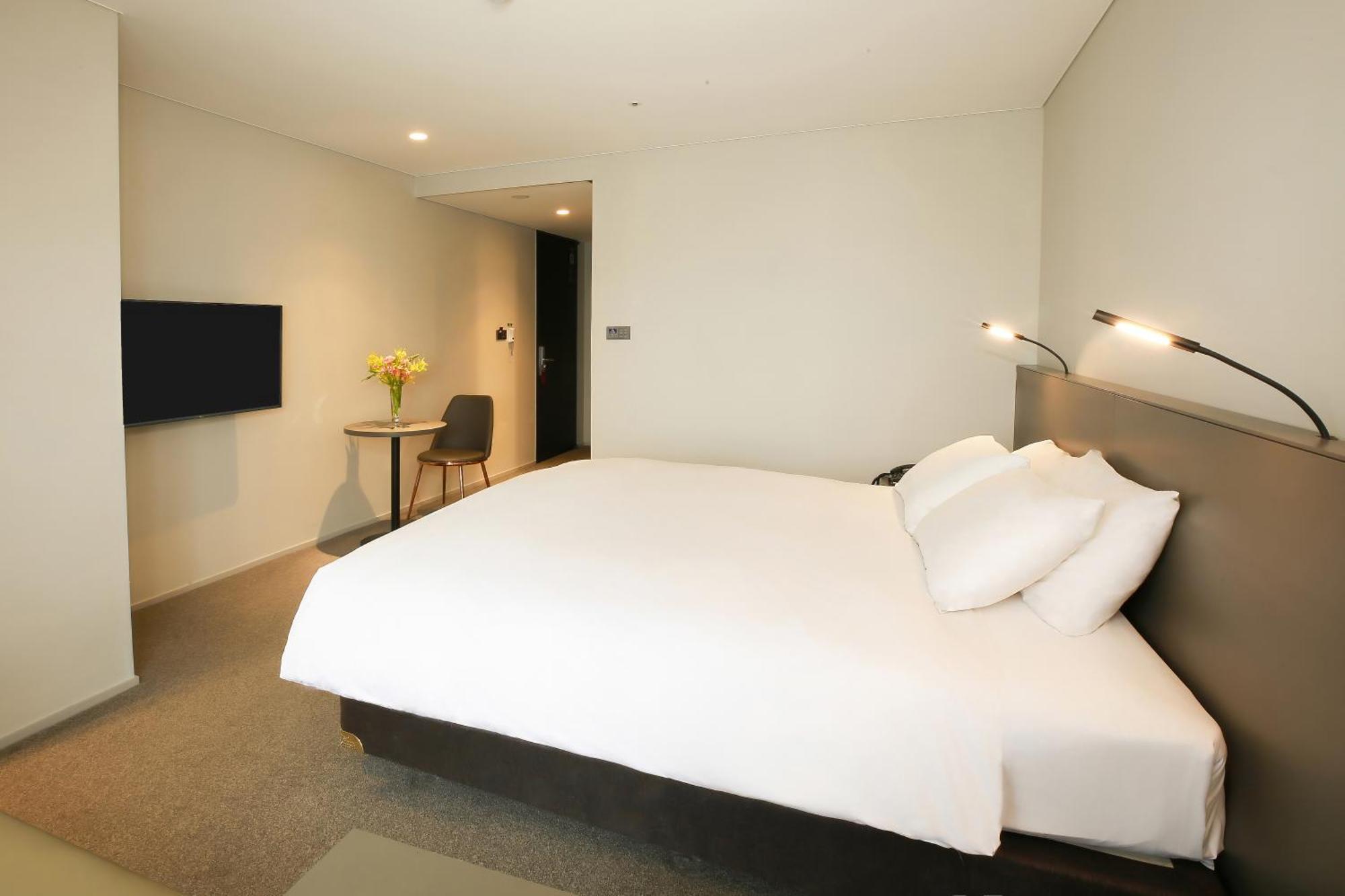 Iksan Westernlife Hotel חדר תמונה