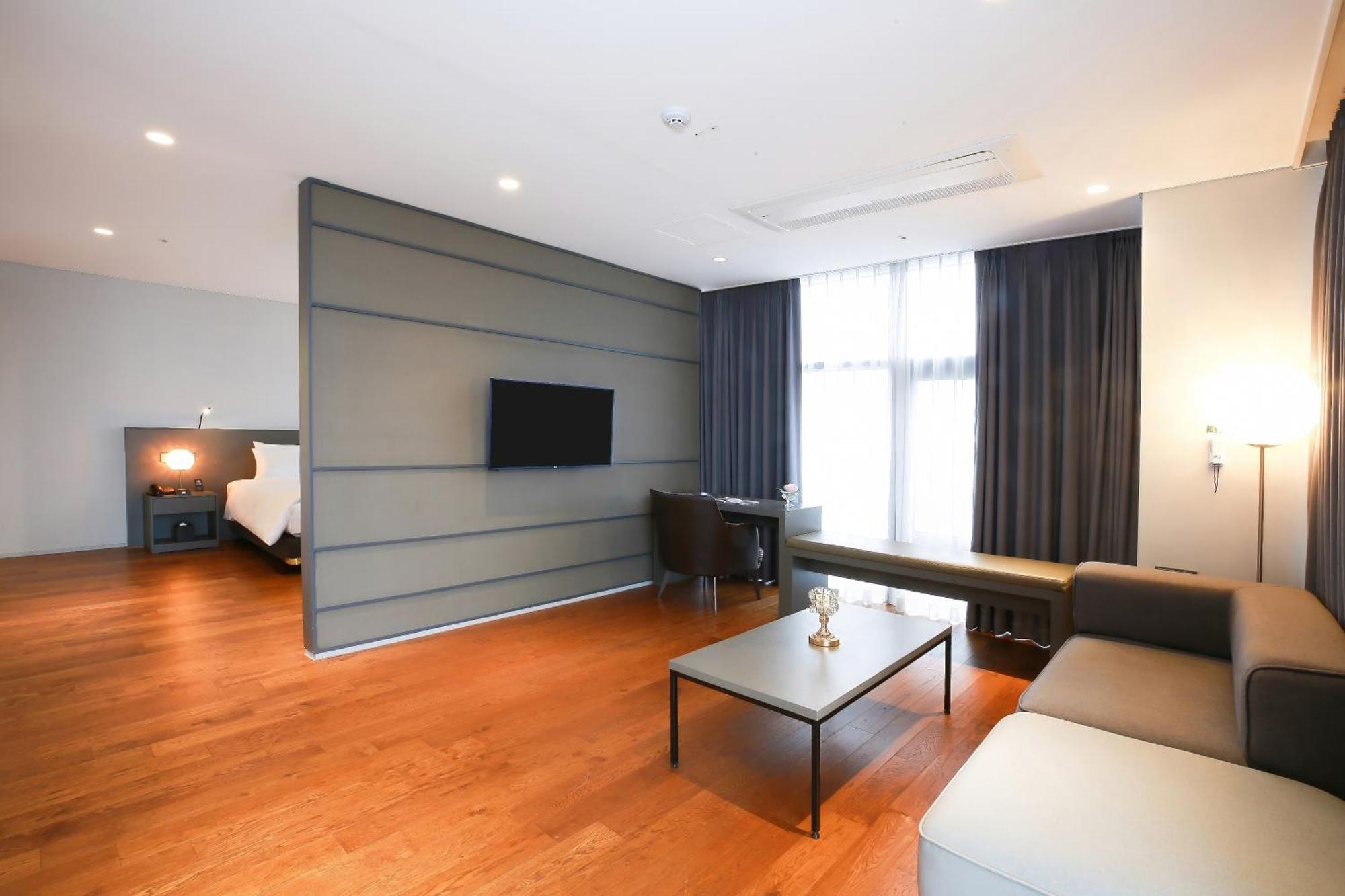 Iksan Westernlife Hotel חדר תמונה